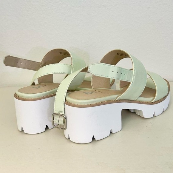 SOLD - Nordstrom Pistachio green platform sandals - Picture 4 of 7